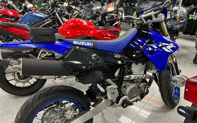 2023 Suzuki DR-Z400SM