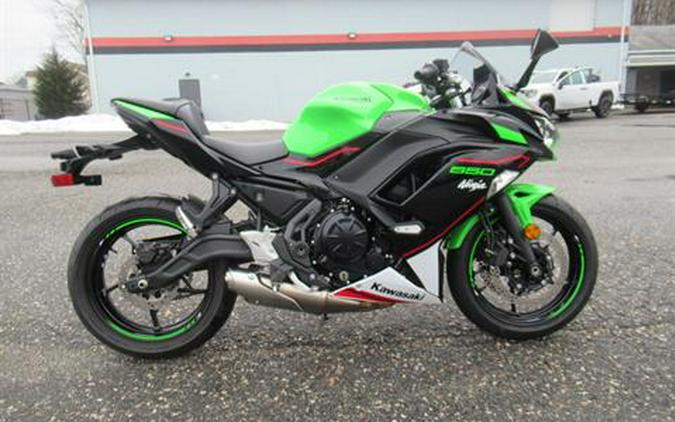 2022 Kawasaki Ninja 650 ABS KRT Edition