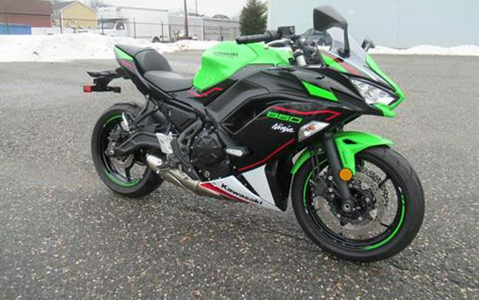 2022 Kawasaki Ninja 650 ABS KRT Edition