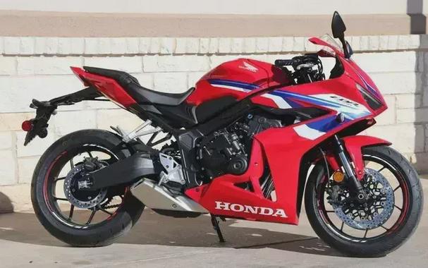 2026 HONDA CBR650R ECLUTCH