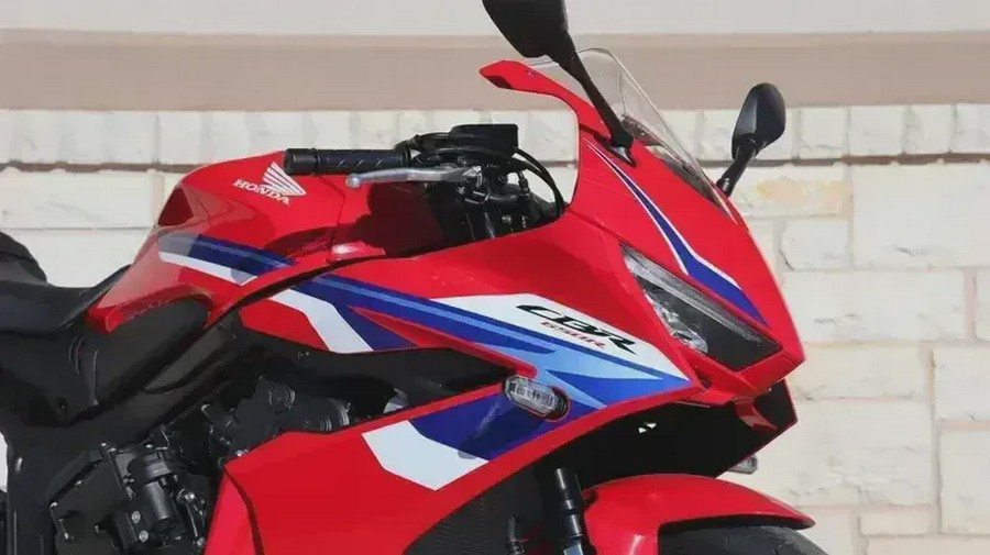 2026 HONDA CBR650R ECLUTCH