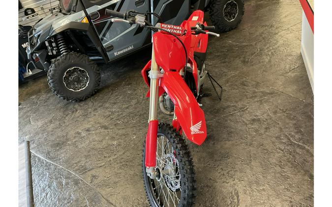 2026 CRF® 250R - Honda