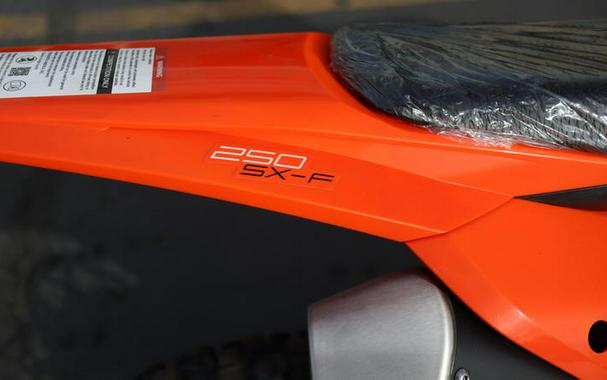 2025 KTM 250 SX-F