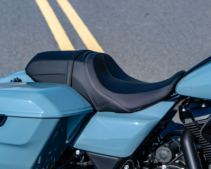 FLHX 2024 Street Glide®