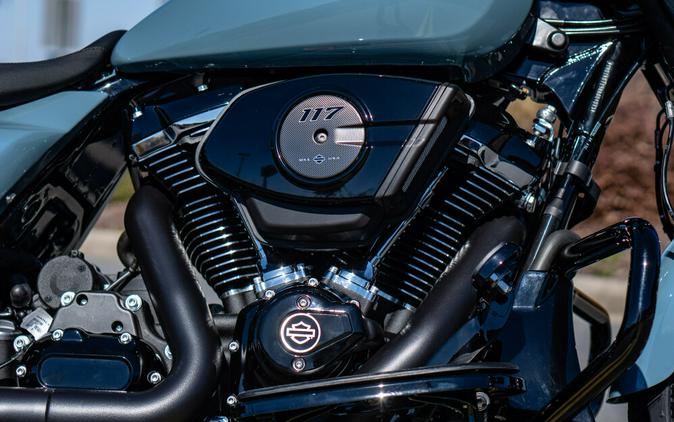 FLHX 2024 Street Glide®