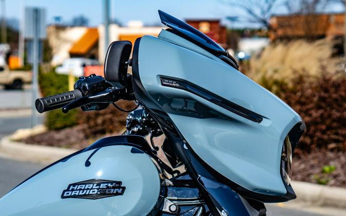 FLHX 2024 Street Glide®