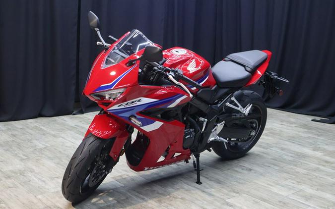 2026 Honda CBR650R E-Clutch