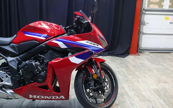 2026 Honda CBR650R E-Clutch