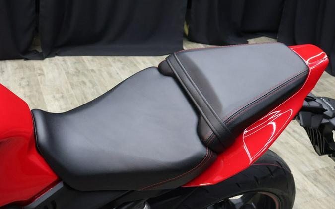 2026 Honda CBR650R E-Clutch
