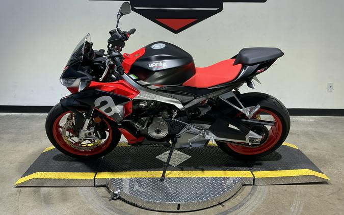 2022 Aprilia Tuono 660