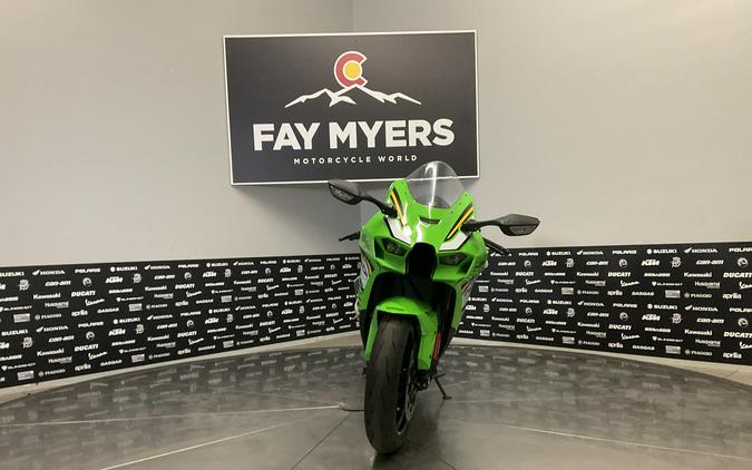 2025 KAWASAKI NINJA ZX-10R - 15982U