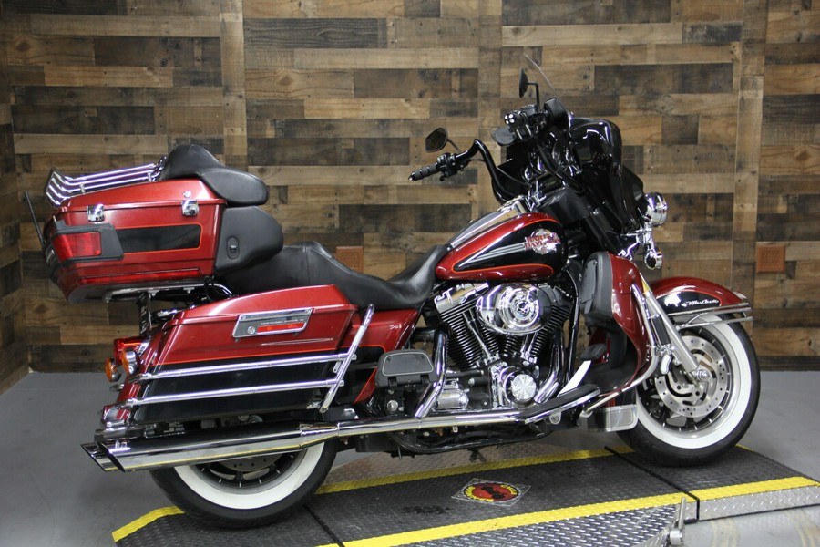 2006 Harley-Davidson Electra Glide® Ultra Classic® Fire Red Pearl/Vivid Black