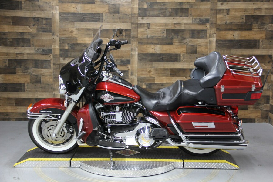 2006 Harley-Davidson Electra Glide® Ultra Classic® Fire Red Pearl/Vivid Black