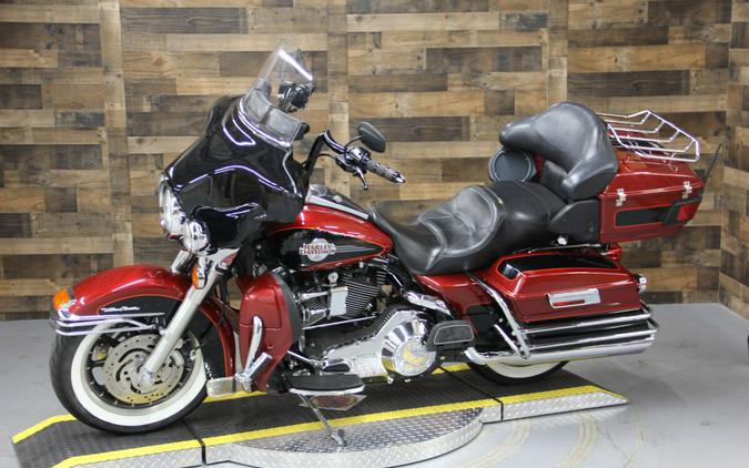 2006 Harley-Davidson Electra Glide® Ultra Classic® Fire Red Pearl/Vivid Black