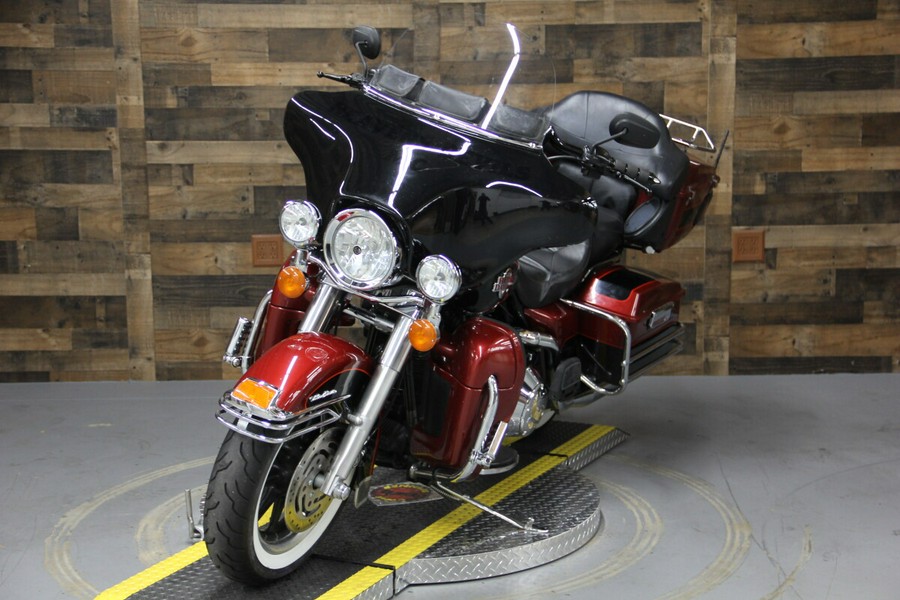 2006 Harley-Davidson Electra Glide® Ultra Classic® Fire Red Pearl/Vivid Black