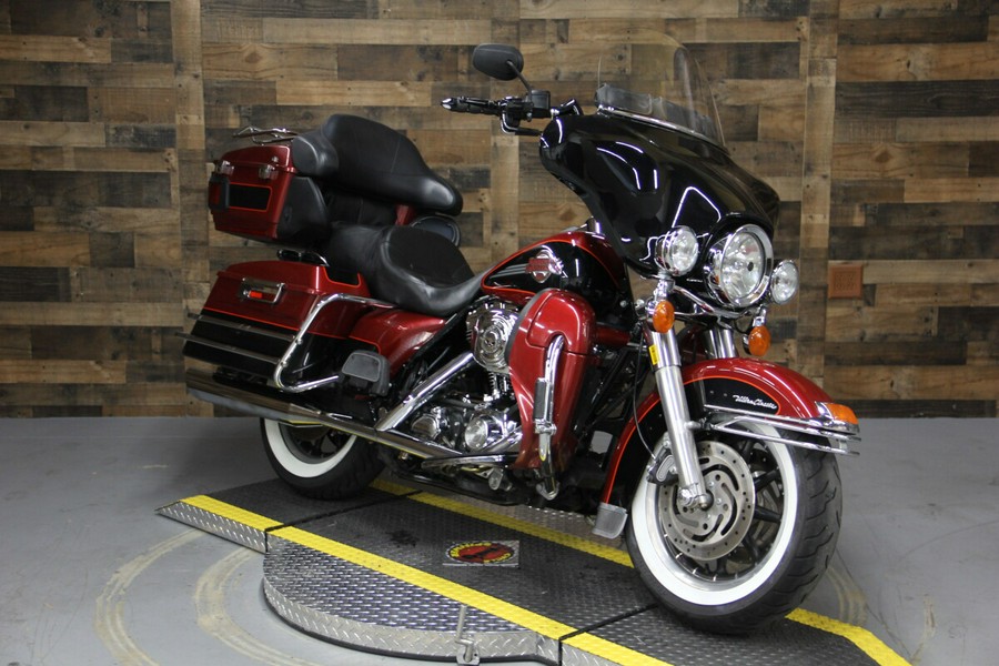 2006 Harley-Davidson Electra Glide® Ultra Classic® Fire Red Pearl/Vivid Black