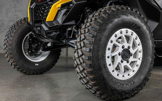 2025 Can-Am Maverick R X RS with Smart-Shox