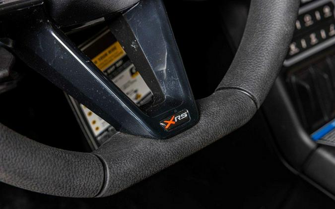 2025 Can-Am Maverick R X RS with Smart-Shox