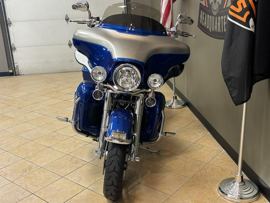 2009 Harley-Davidson® FLHTCU - Ultra Classic® Electra Glide®