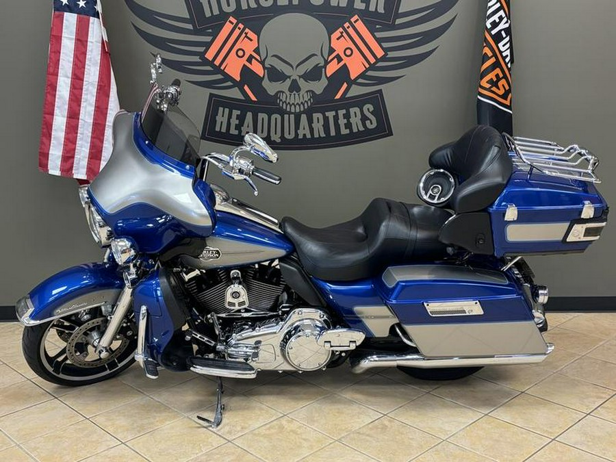 2009 Harley-Davidson® FLHTCU - Ultra Classic® Electra Glide®