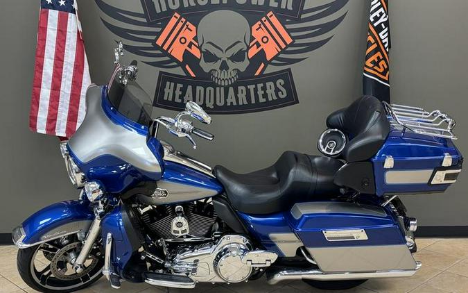 2009 Harley-Davidson® FLHTCU - Ultra Classic® Electra Glide®