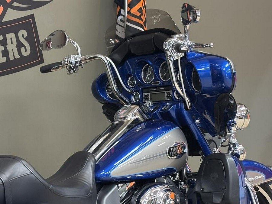 2009 Harley-Davidson® FLHTCU - Ultra Classic® Electra Glide®