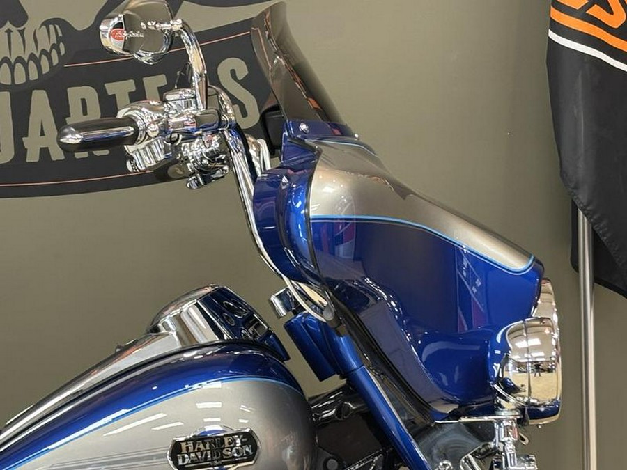 2009 Harley-Davidson® FLHTCU - Ultra Classic® Electra Glide®