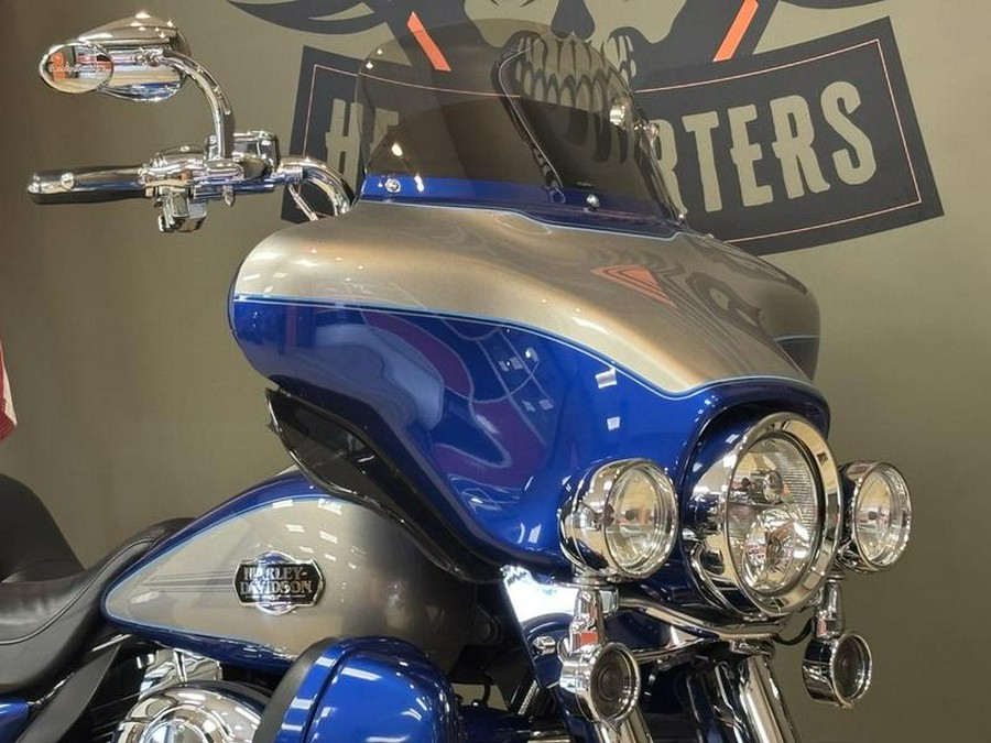 2009 Harley-Davidson® FLHTCU - Ultra Classic® Electra Glide®