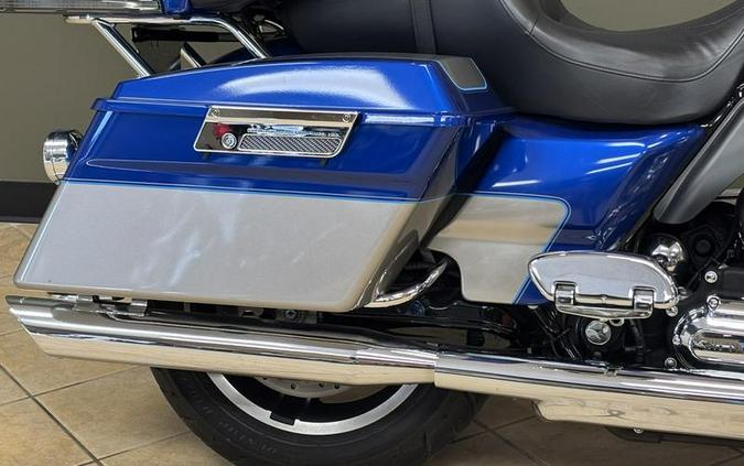 2009 Harley-Davidson® FLHTCU - Ultra Classic® Electra Glide®