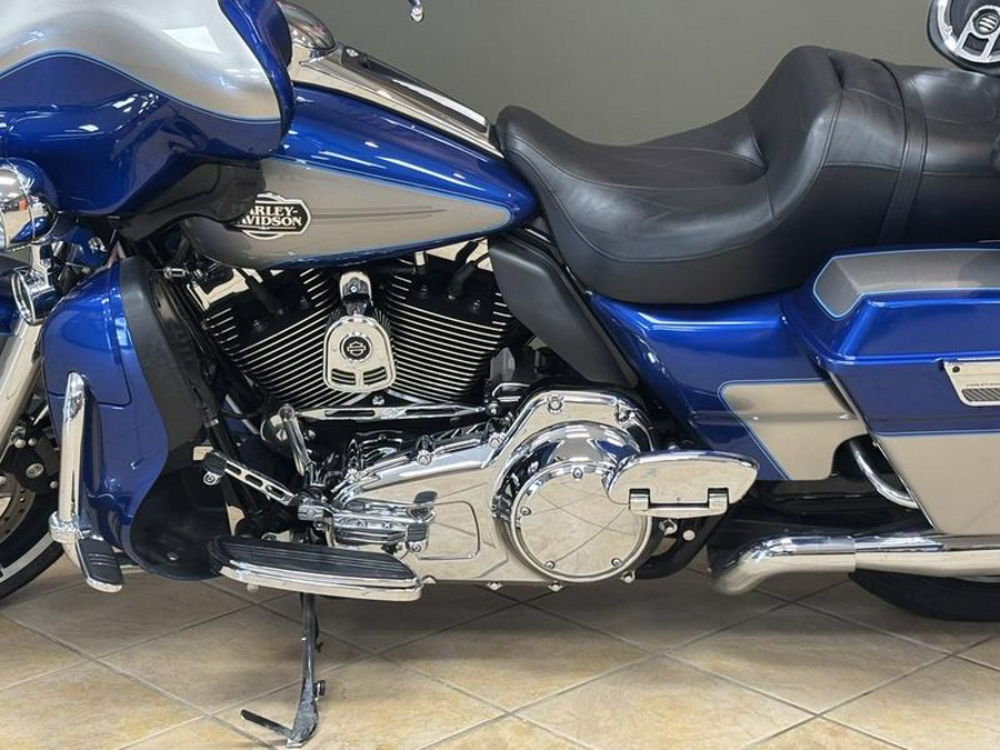 2009 Harley-Davidson® FLHTCU - Ultra Classic® Electra Glide®