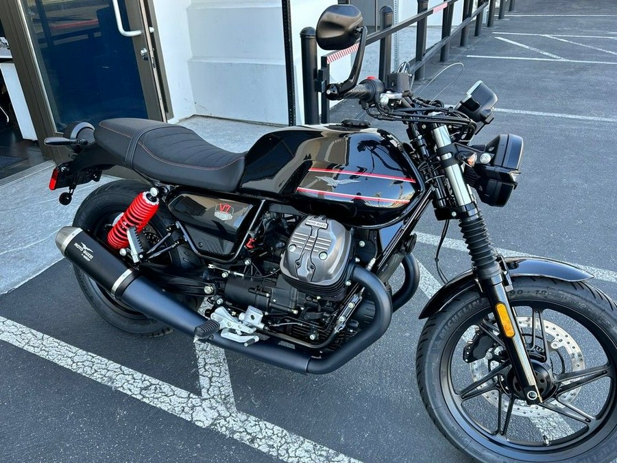 2023 Moto Guzzi V7 Special Edition