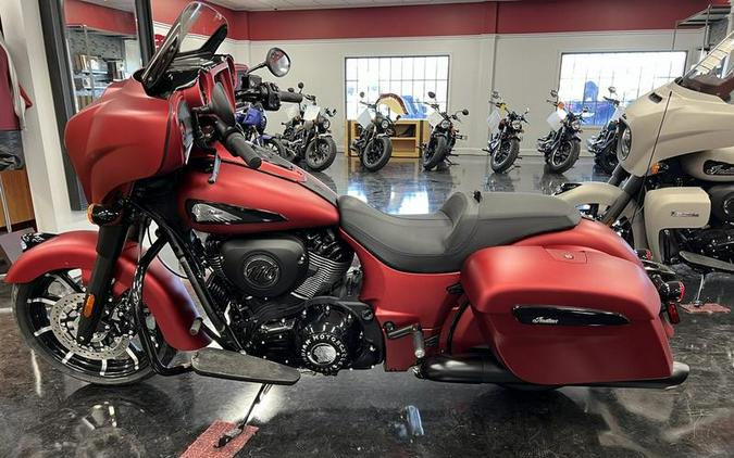 2024 Indian Motorcycle® Chieftain® Dark Horse® Sunset Red Smoke