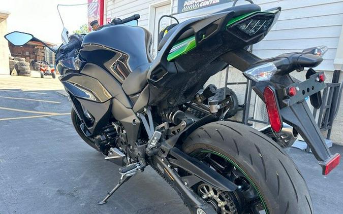 2023 Kawasaki Ninja® 1000 SX