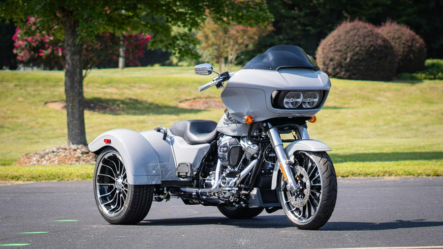 2024 Harley-Davidson® FLTRT - Road Glide® 3