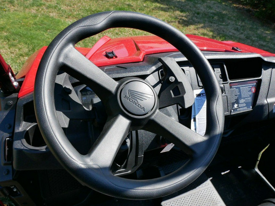 2025 Honda Pioneer 1000-5 Deluxe