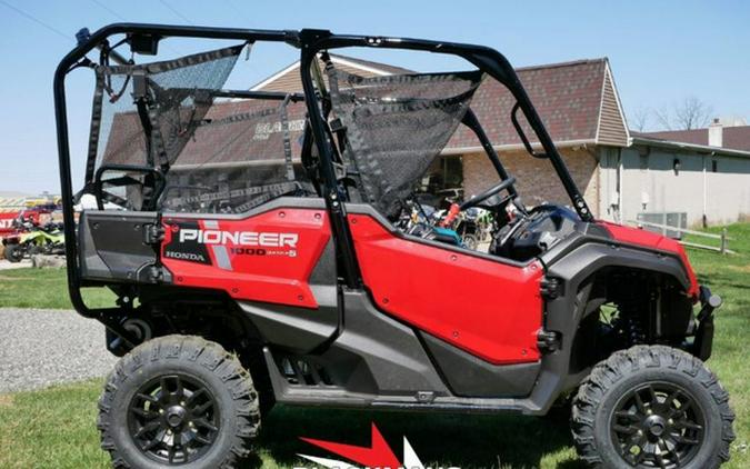 2025 Honda Pioneer 1000-5 Deluxe
