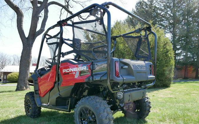 2025 Honda Pioneer 1000-5 Deluxe