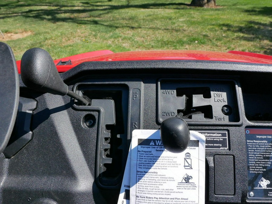 2025 Honda Pioneer 1000-5 Deluxe