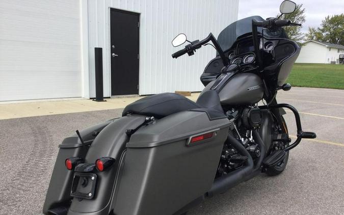 2019 Harley-Davidson® FLTRXS - Road Glide® Special