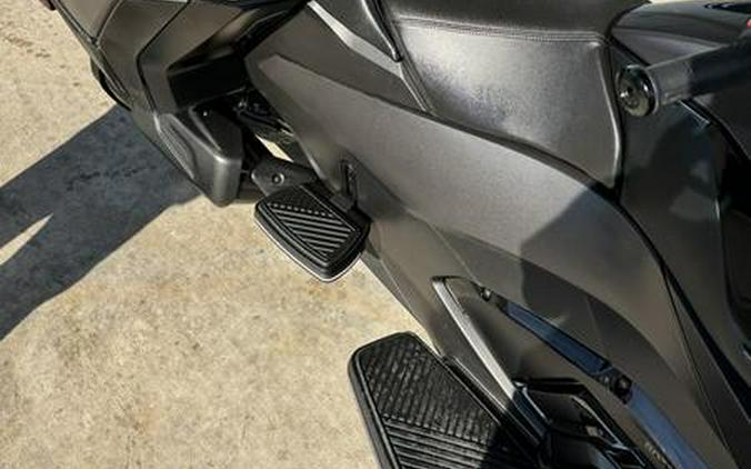 2024 Can-Am® Spyder RT Limited Dark Wheels