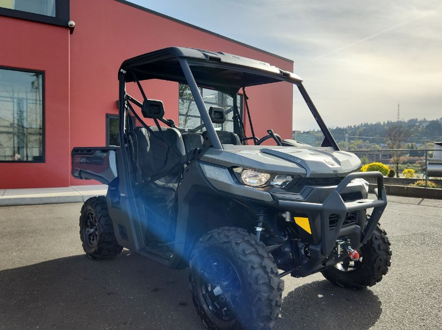 2023 Can-Am Defender XT HD9