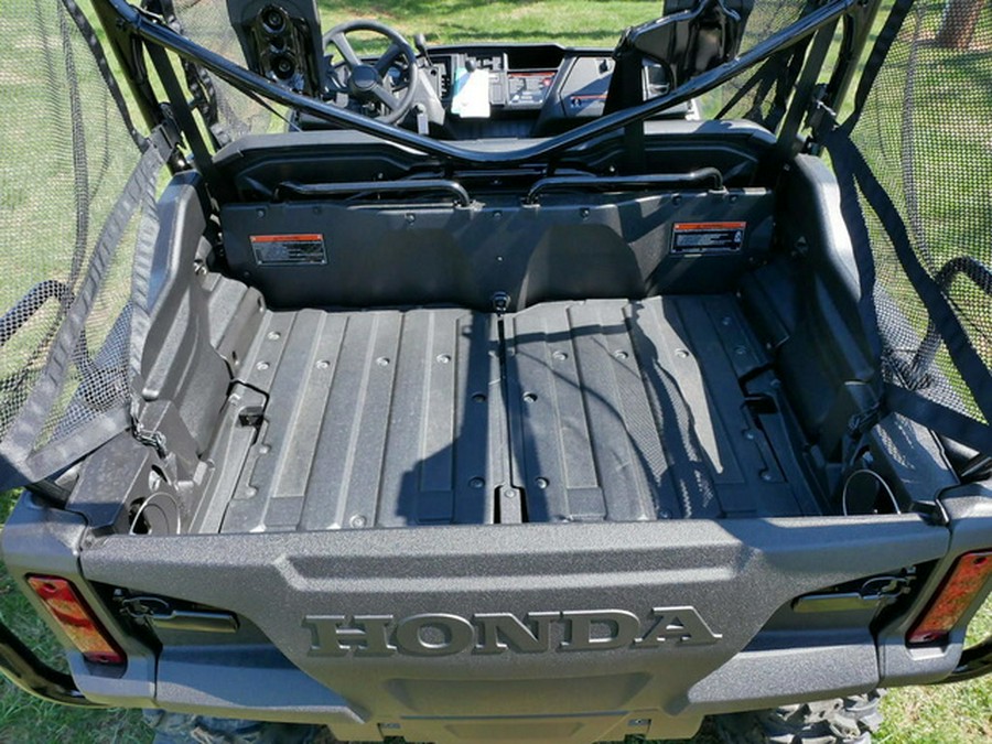 2025 Honda Pioneer 1000-5 Deluxe