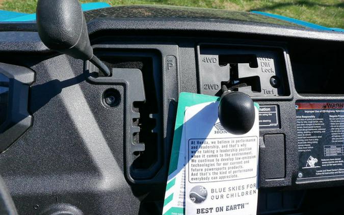 2025 Honda Pioneer 1000-5 Deluxe