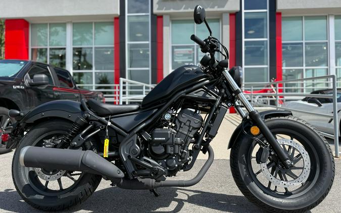 2026 Honda Rebel 300 E-Clutch