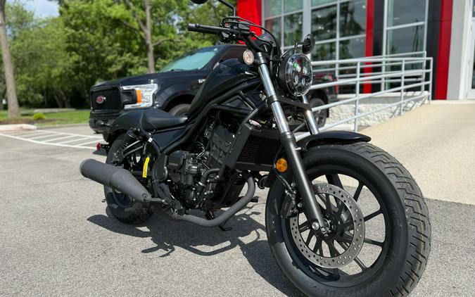 2026 Honda Rebel 300 E-Clutch