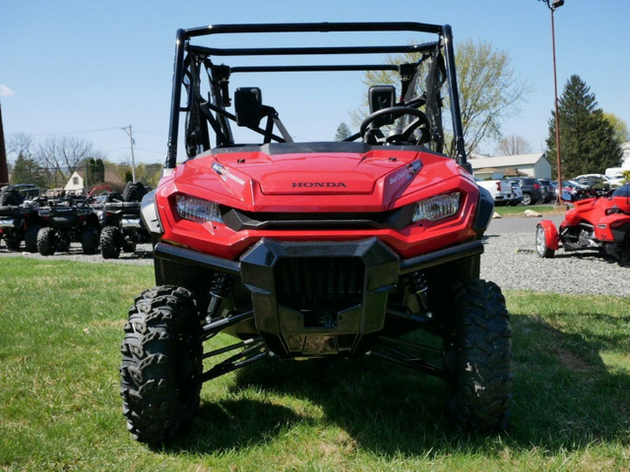 2025 Honda Pioneer 1000-5 Deluxe