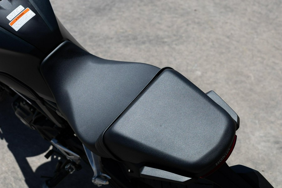 2025 HONDA CB300R ABS