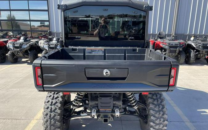 2026 Can-Am® Defender Limited HD11