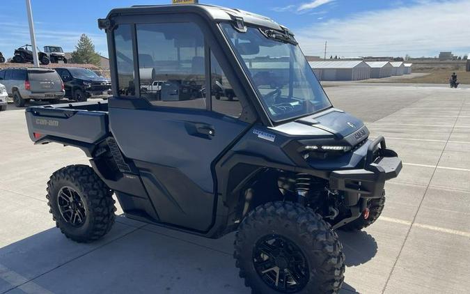 2026 Can-Am® Defender Limited HD11