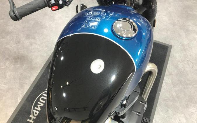 2026 Triumph Bonneville Bobber Interstellar Blue